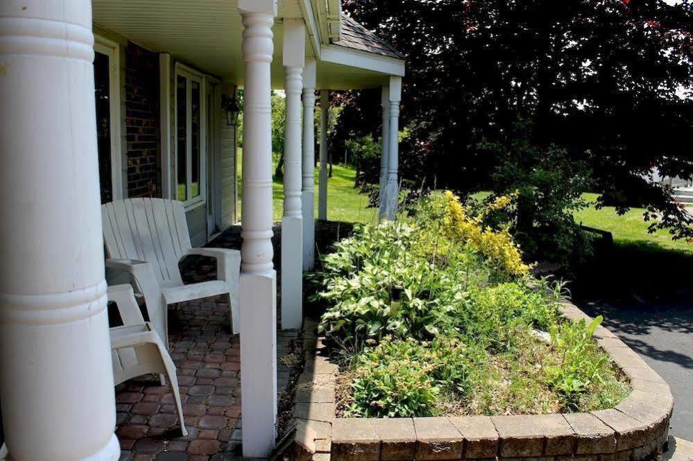 Mackenzie House B&B By Elevate Rooms 포트혹스베리 외부 사진